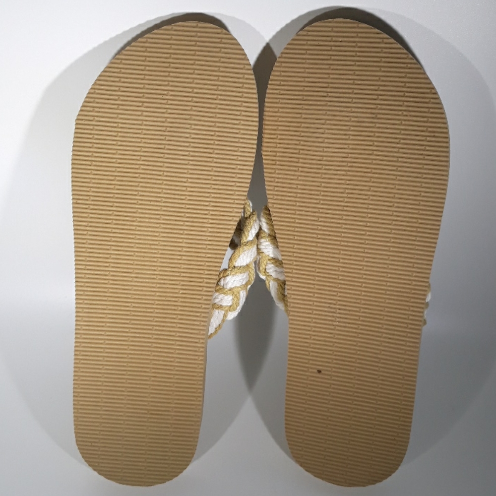 Cape Code Sandals - image 3